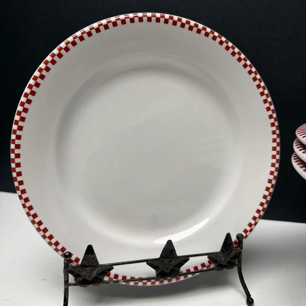 Oneida preowned set